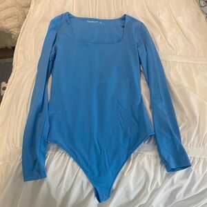 WORN ONCE Abercrombie square neck light blue long sleeve silky bodysuit